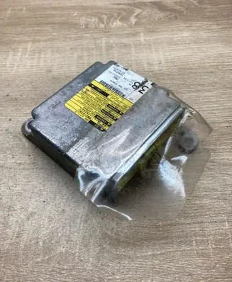 Toyota Corolla E120 E130 Airbag control unit/module 8917002290 210213104