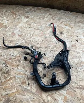 Volvo V40 Positive cable (battery) 31376093