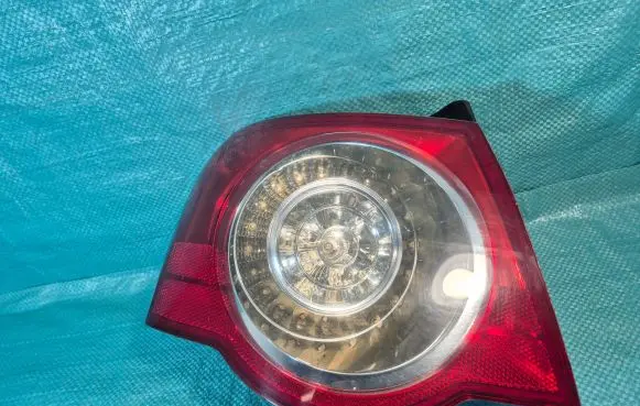 Volkswagen PASSAT B6 Rear/tail lights 3C5945095C