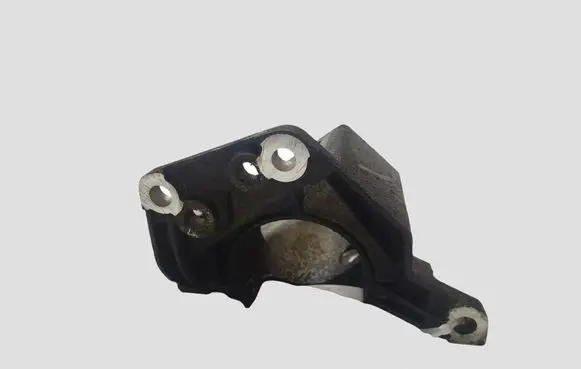 Volvo V60 Gearbox mounting bracket 31370633