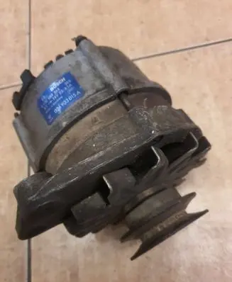 Volkswagen Golf II Generator/alternator 026903015A 0120489364