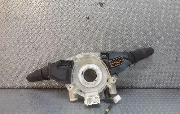 Nissan X-Trail T30 Wiper turn signal indicator stalk/switch 255608H705