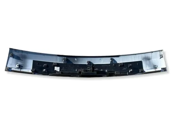 Chrysler Voyager Trunk door license plate light bar DX30666 855010