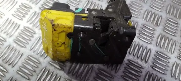 Volvo S60 Front door lock