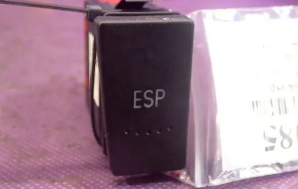 Volkswagen PASSAT B5.5 ESP (stability program) switch 