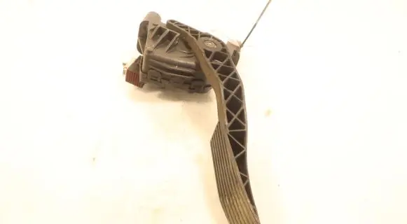 Opel Astra H Accelerator throttle pedal 9157998