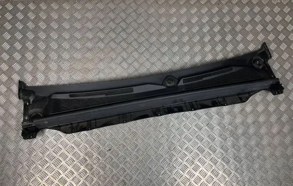 Renault Arkana Wiper trim 668115282R