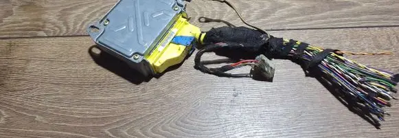 Audi A4 S4 B7 8E 8H Airbag control unit/module 8e0959655