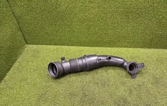 Peugeot 2008 II Intercooler hose/pipe 9824569380 81067R 1203241S
