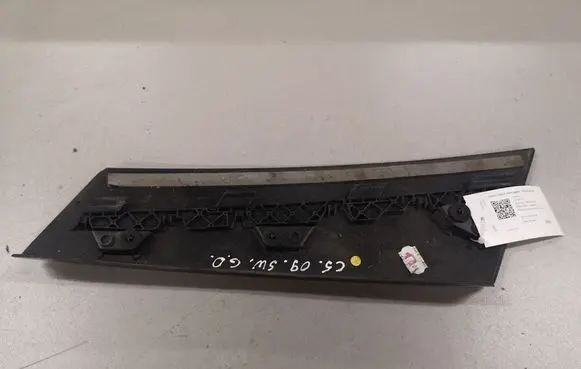 Citroen C5 Rear side glass trim 9684083277