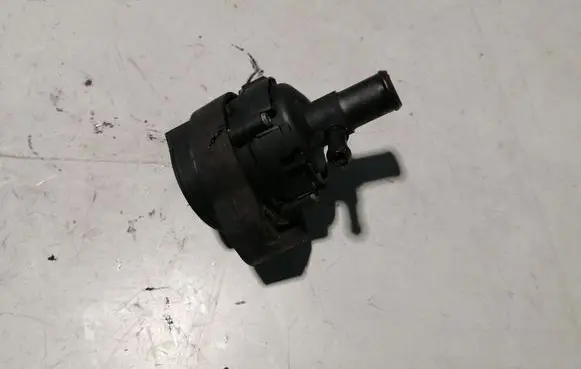 Mercedes-Benz E W212 Electric auxiliary coolant/water pump