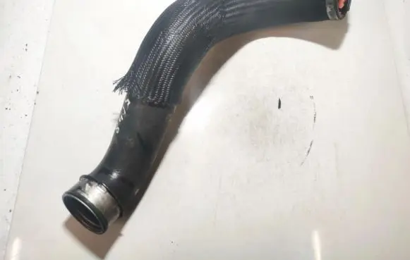 Chrysler 300 - 300C Intercooler hose/pipe