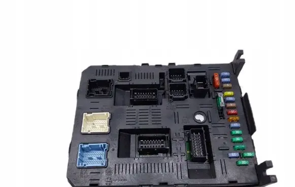 Peugeot 407 High voltage junction box 9663510480