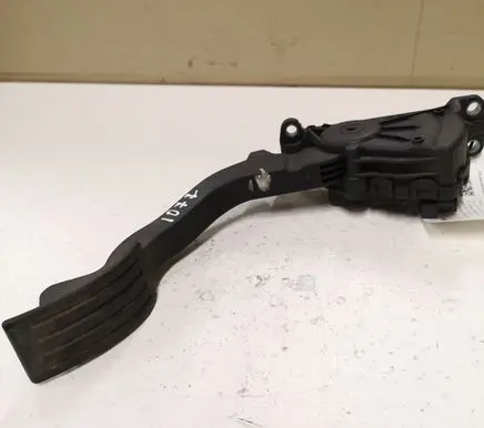Ford Focus C-MAX Accelerator throttle pedal 3M519F836AF 6PV00864110