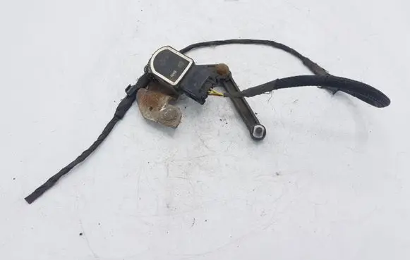 BMW 5 E60 E61 Headlight/headlamp level sensor 6776614