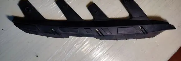 Chevrolet Malibu Front bumper mounting bracket 20809852