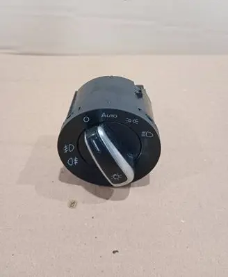 Volkswagen PASSAT B7 Light switch 3C8941431A