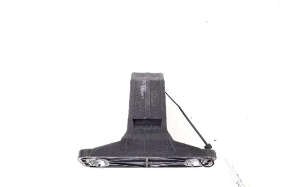 Mercedes-Benz Vito Viano W447 Front bumper mounting bracket A4478850214