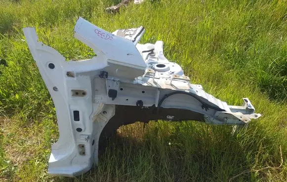 KIA Ceed Front quarter panel 