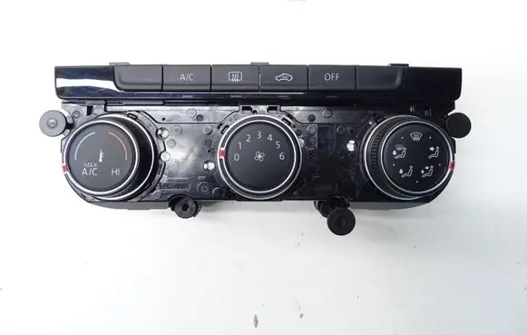 Volkswagen Golf VII Climate control unit 5G0907426Q