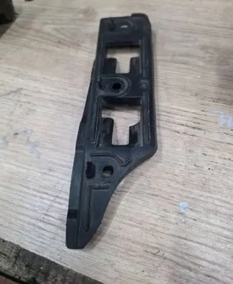 Volkswagen Golf VI Front bumper mounting bracket 1K0807183