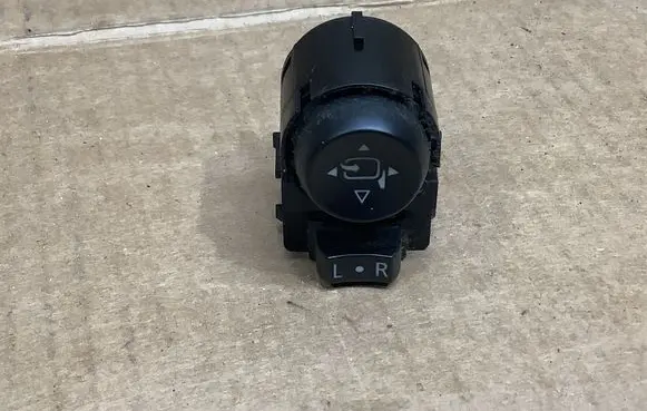 Opel Insignia A Wing mirror switch 22915441