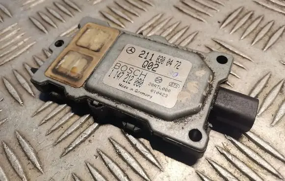 Mercedes-Benz S W220 Air quality sensor 2118200472
