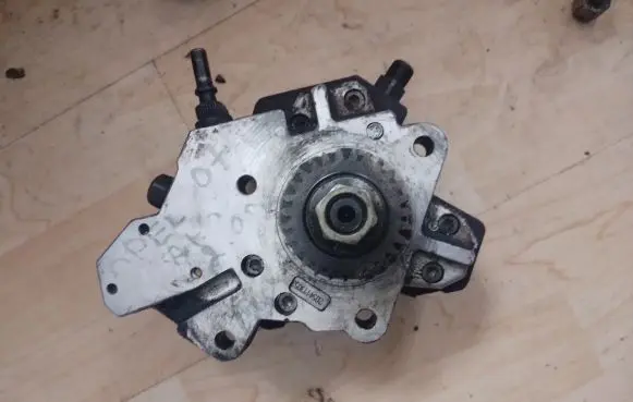 Renault Trafic II (X83) Fuel injection high pressure pump 0445010099 H8200385478 8200564112