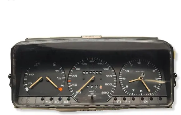 Volkswagen PASSAT B3 Speedometer (instrument cluster) 357919033R 6160462005