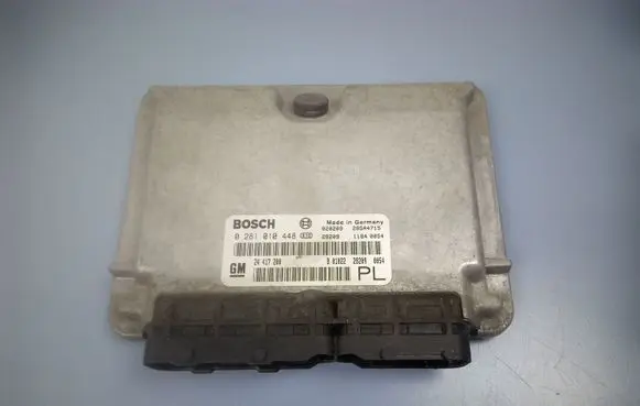 Opel Frontera B Engine control unit/module 24417200 0281010448
