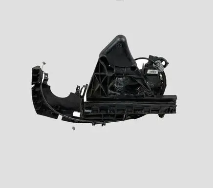 Volvo V50 Front door lock 30699444