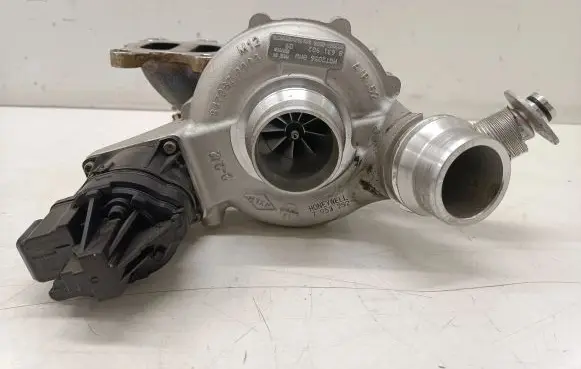BMW 3 G20 G21 Turbo 863190209 8631902 7953252