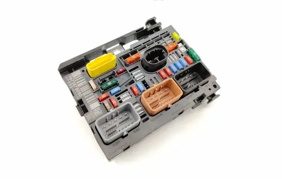 Citroen Jumpy Fuse module 9675878080