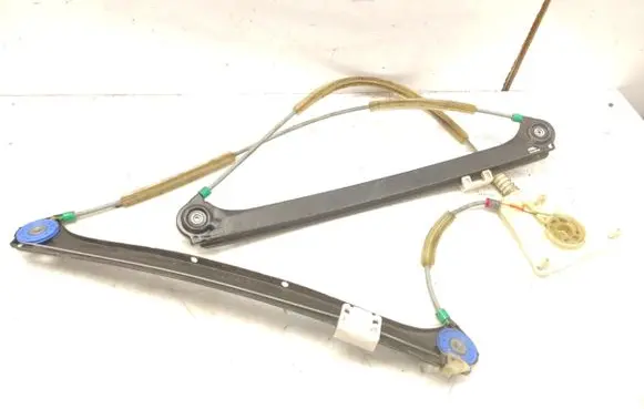 Audi A3 S3 A3 Sportback 8P Front door electric window regulator 8P3837461