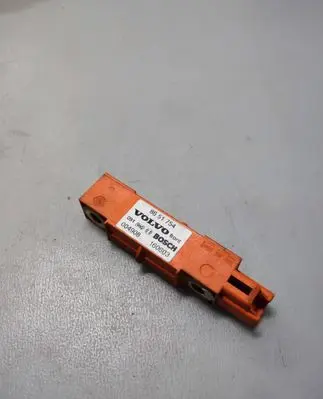 Volvo XC90 Airbag deployment crash/impact sensor 8651754 004908 160603