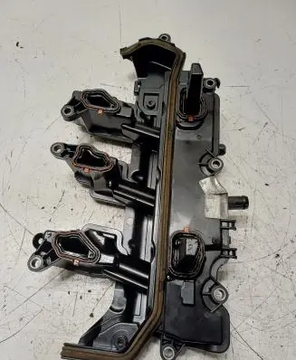 Renault Master III Intake manifold 118305765R