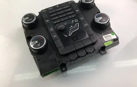 Volvo V60 Climate control unit 30795268