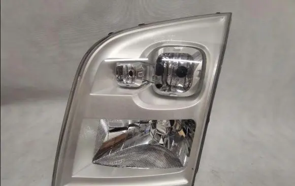 Ford Transit Headlight/headlamp 6C1113W030DC