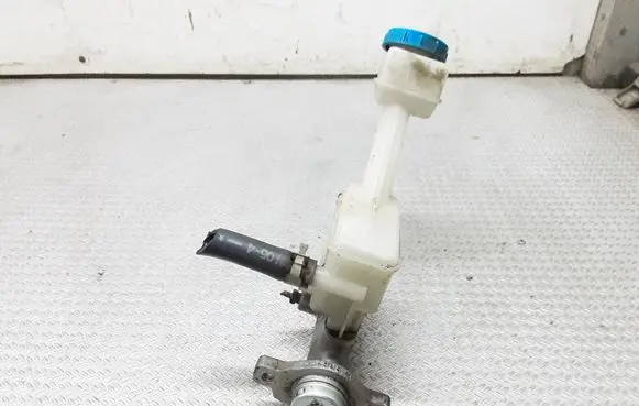Nissan Primera Master brake cylinder 22486579
