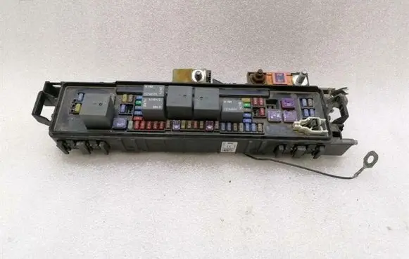 Tesla Model X Fuse module 103440502E