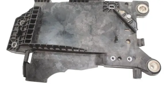 BMW 1 F40 Battery tray 9387574