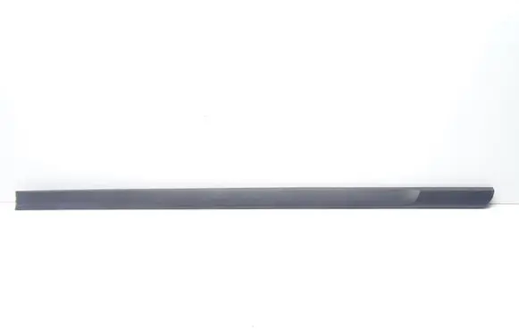 Volkswagen Scirocco Front door trim (molding) 1K8854939
