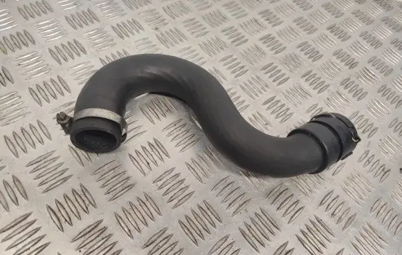 Volvo XC70 Engine coolant pipe/hose S4000250