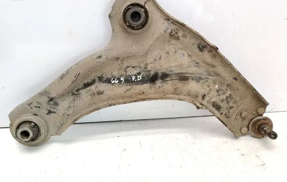 Renault Laguna II Front lower control arm/wishbone