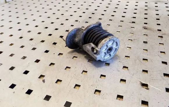 Skoda Superb B6 (3T) Generator/alternator belt tensioner 038903315AH