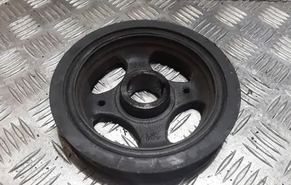 Toyota Corolla Verso AR10 Crankshaft pulley 134080R011