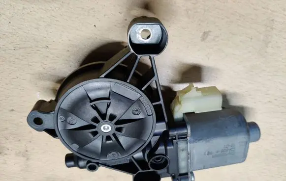 Jeep Compass Rear door window regulator motor 68292087AA