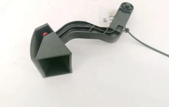 Alfa Romeo 145 - 146 Engine bonnet (hood) release handle B172