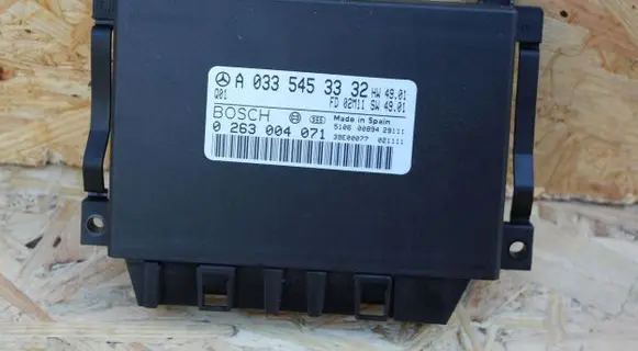 Mercedes-Benz E W211 Parking PDC control unit/module 0335453332