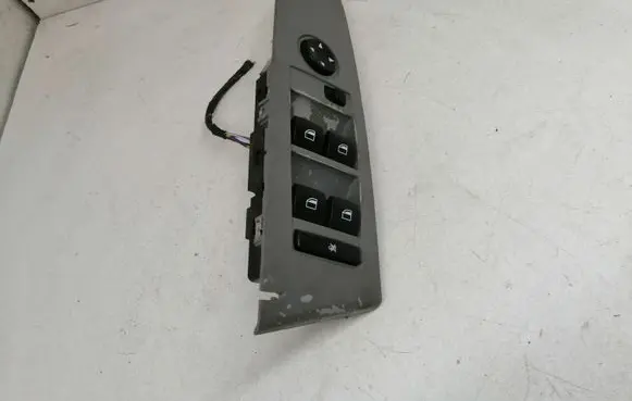 BMW 5 E60 E61 Electric window control switch 6951906 391539AD03